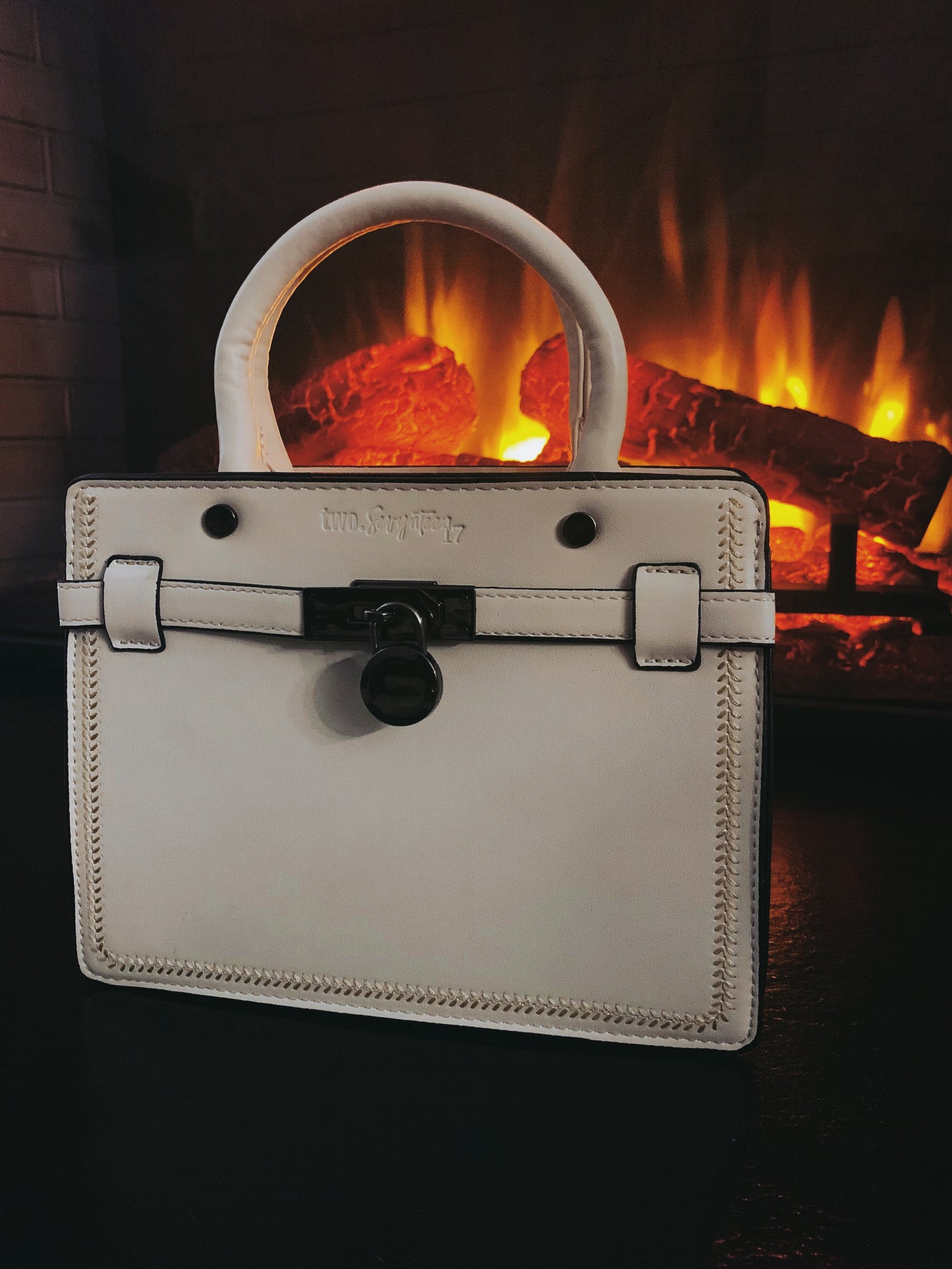 THYP (Too Hot & Young Purse)
