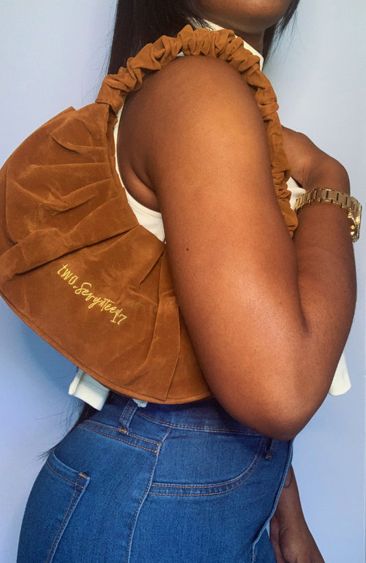 Fallin’ in Love Scrunch Handbag